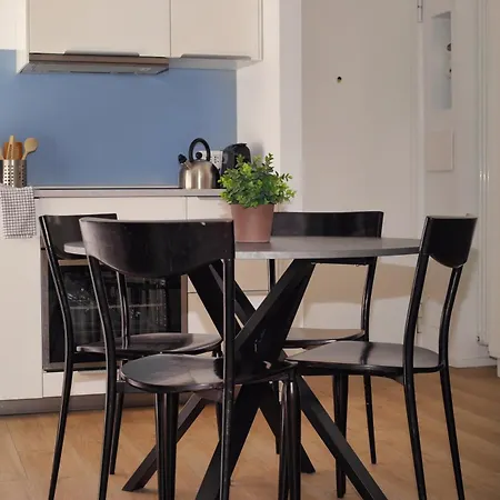 Just Urban Stays - Sunny 2Br Flat In The Heart Of Milan - M2 And M4 Metro-2